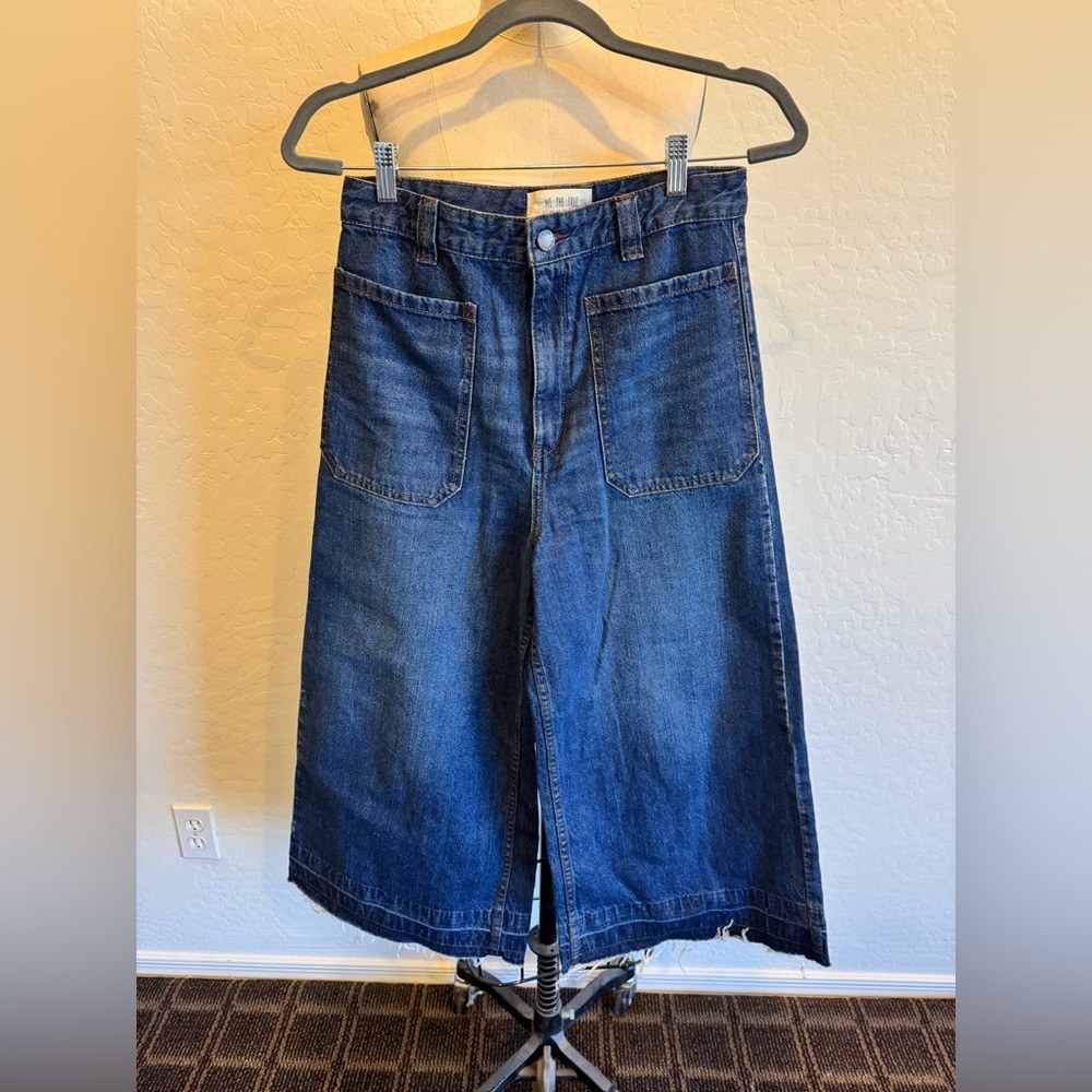 Free People High waisted bell jeans size 29